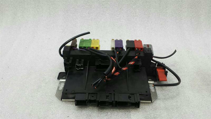 Mercedes SL R230 Fuse Box A0345456232 Fuse Box SAM.