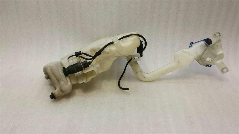 Mercedes E Class W211 Washer Fluid Reservior A2118690020 Wiper Water Tank