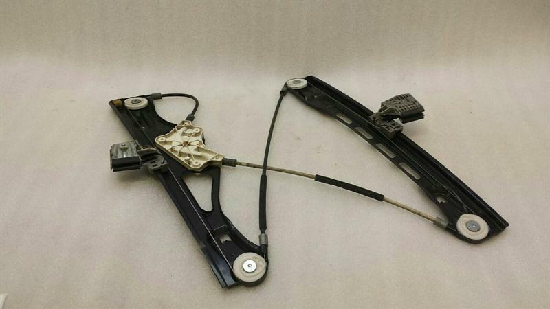 Mercedes E Class W211 Right Front Door Winder A2117200446 Window Regulator Front RE