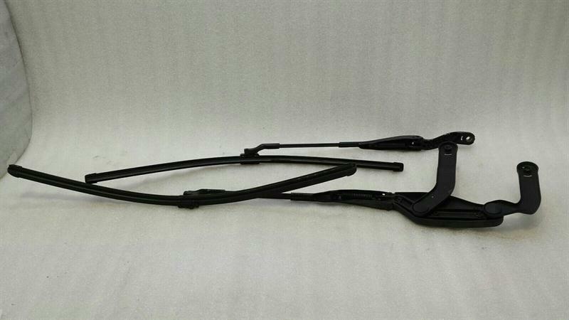 Mercedes E Class W211 Wiper Arm A2118200444 Windshield Wiper Set