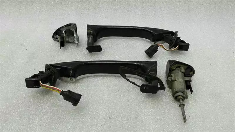 Mercedes S-class W220 front door handle set A2207601370 door handle front keyless