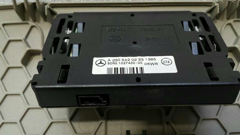 Mercedes SL R230 Screen PDC A2305420223 Screen Navi Screen