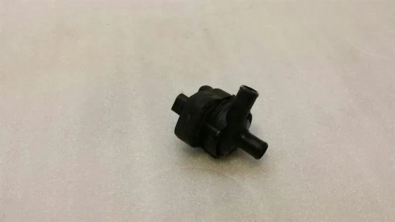 Mercedes CL W216 Additional Cooling Pump A2118350028 Coolant Pump Pump