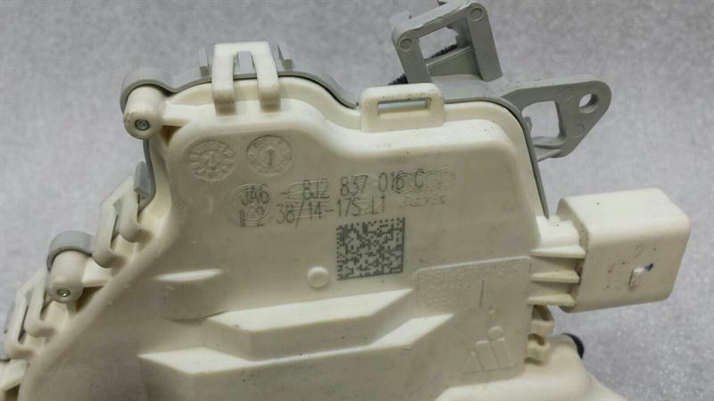 Audi A4 8K door lock 8J2837016C door lock right-hand drive RHD