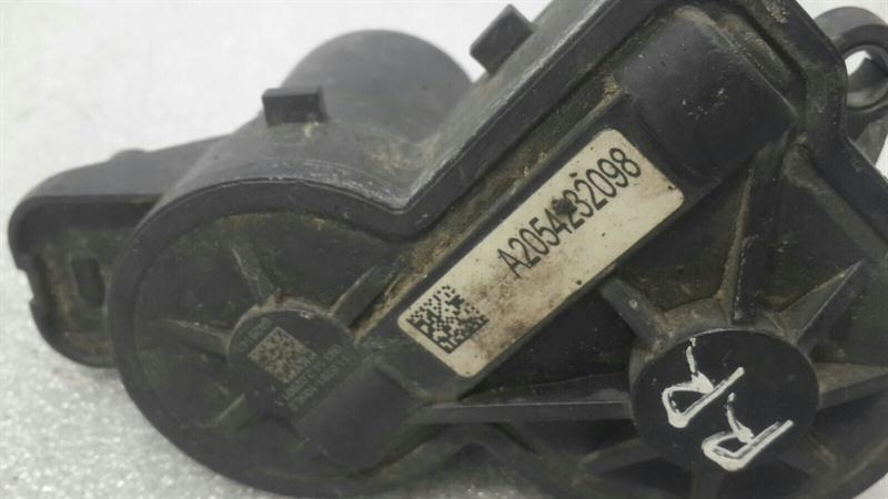 MERCEDES C CLASS W205 PARK BRAKE ENGINE A0009061303 ACTUATOR PARKING BRAKE RE