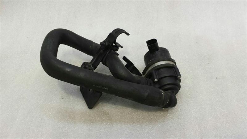 Porsche Cayenne 957 additional cooling pump 7L0965561K coolant pump pump 4.8