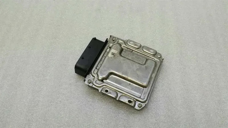 Mercedes CLS W218 Exhaust Modules A0009002608 Control Unit