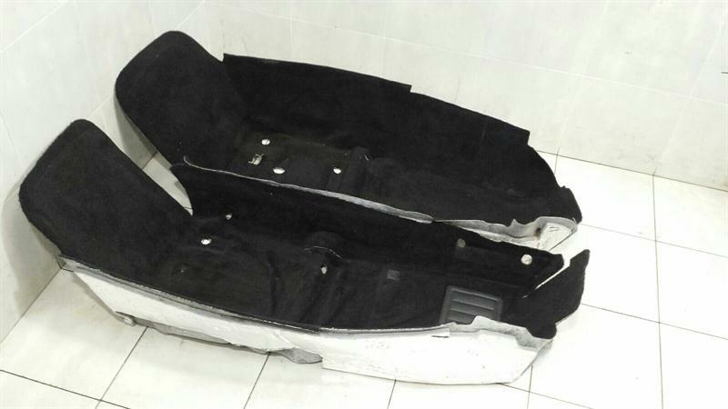 Dodge Viper SRT-10 8.3 front floor carpet 0TU02DX9AC fairing