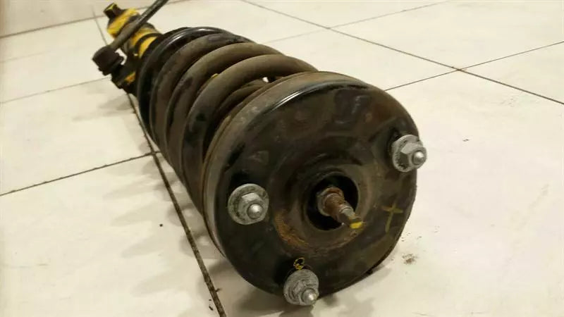 Dodge Challenger SRT Shock Absorber Front Right 05181349AH Shock Absorber Front Re