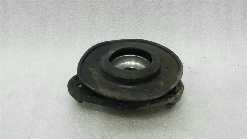 Mercedes E63 AMG W212 Shock Absorber Support A2123230420 Shock Absorber Carrier