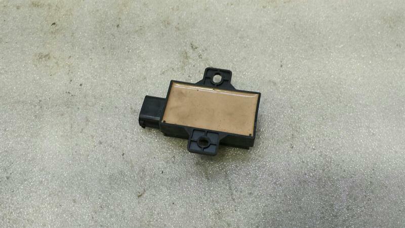 Mercedes SL63 AMG R230 Tyre Pressure Antenna A0018275101 Refine Impression Antenna