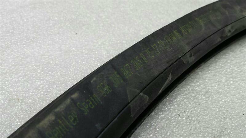 BENTLEY CONTINENTAL FLYING TRACK FLH Door Seal 3W5867365B Door Seals Front LI