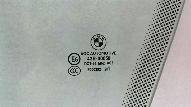 BMW 5 Series F07 GT door window front left 7197909 left front door glass
