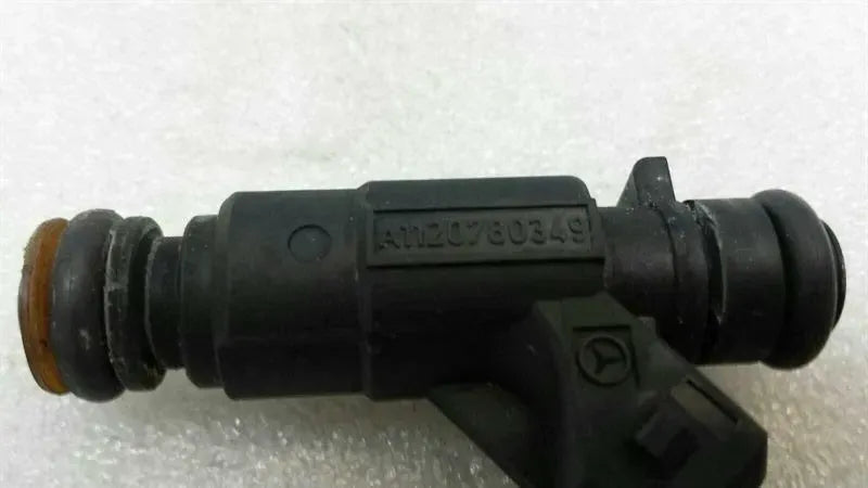 Mercedes E Class W211 Injection Nozzle A1120780349 Fuel Injector E55 AMG M113