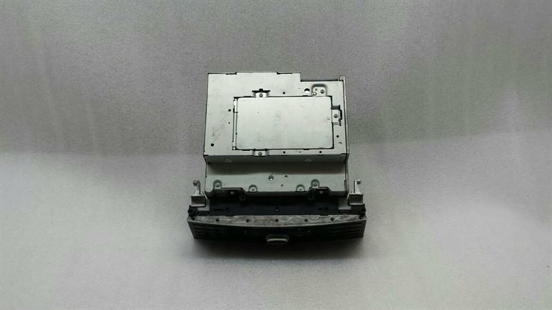 ERCEDES E Class W212 Audio System Controller A2129063201 CD Player COMAND US