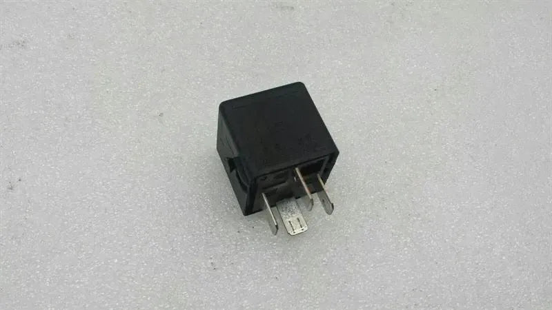 Mercedes CL W216 Relay A0025421319 Relay