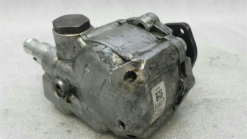 Mercedes GT C190 GTR Power Steering Pump A0004661400 Servo Pump