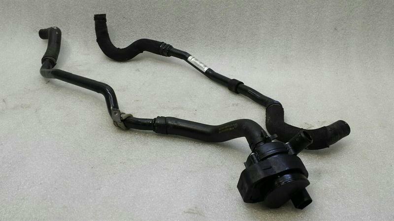 Mercedes GT C190 GTR Additional Water Pump A1978350064 Pump Circulation Pump