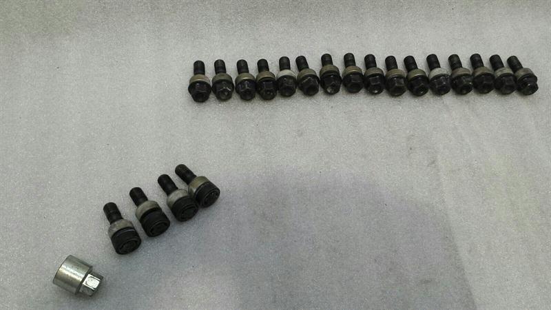 Porsche 911 991 Wheel Lock Bolts Set Wheel Bolts Lock Set KIT