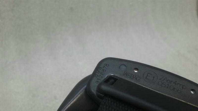 BMW Z4 E89 front right seatbelt 9128878 seat belt front right