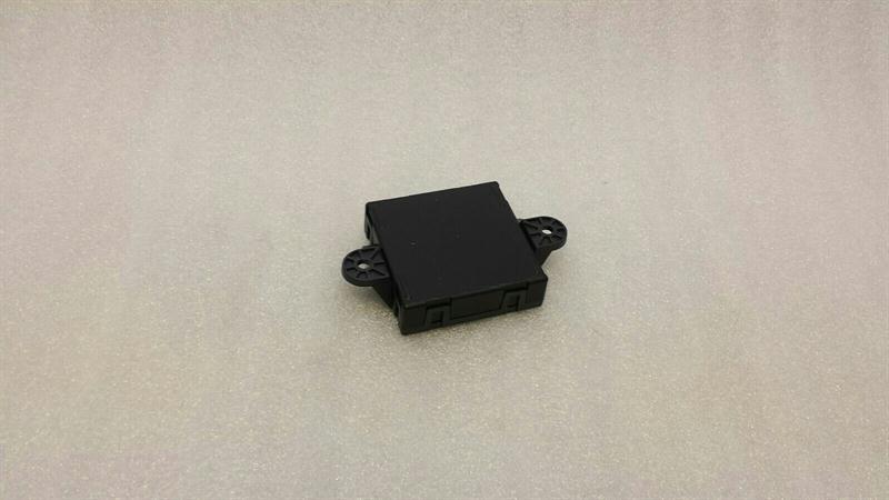 Mercedes GLK X204 rear left door module A2129003906 door control unit rear left