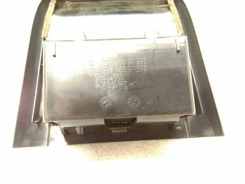 Mercedes CLK W209 rear air vent A2096809139 ventilation nozzle ventilation grille rear.