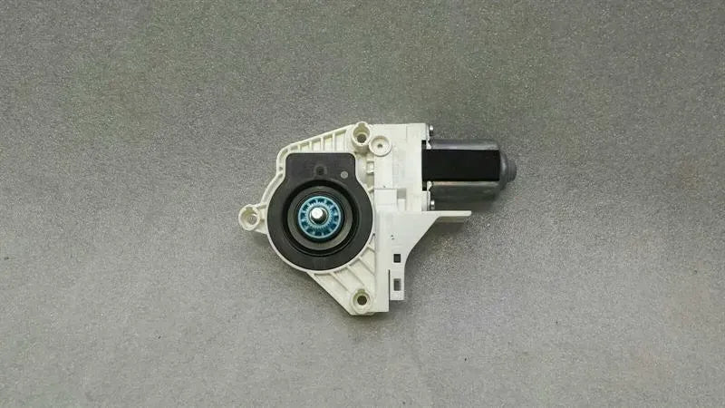Audi RS6 4G RLH door window motor 8K0959811A window regulator motor rear left