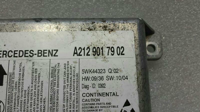 Mercedes CLS W218 Safety Module ECU A2129017902 Air Control Unit SRS