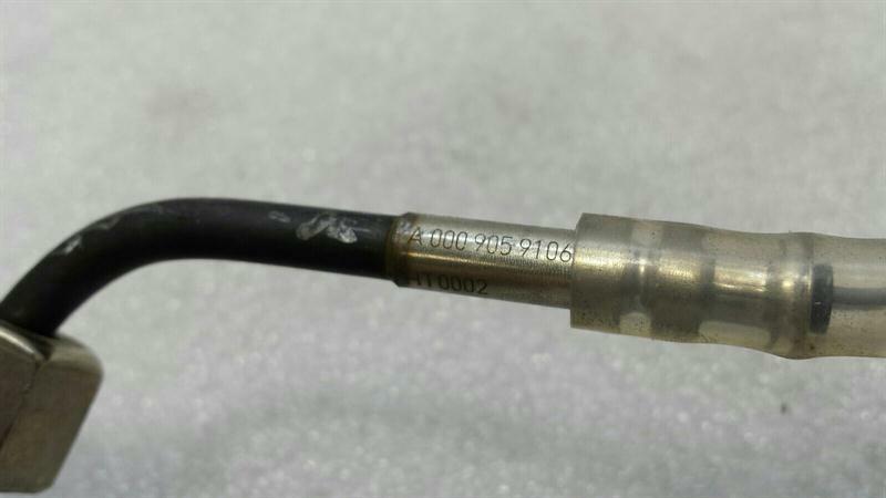 Mercedes E Class W238 W213 Temperature Sensor A0009059106 Flue Gas Temperature Sensor