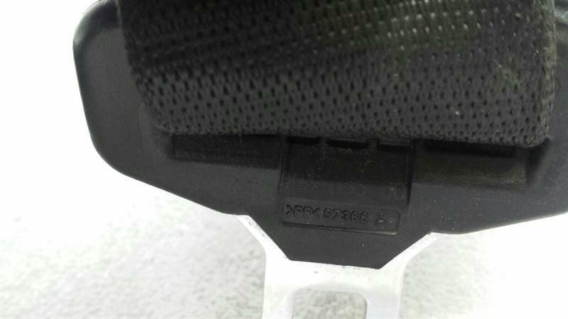 Porsche 911 996 front seatbelt 99680303300 seat belt front left