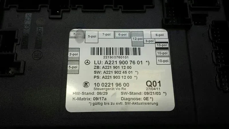 Mercedes S-class W221 Right Door Module A2219007601 Door Control Unit Front Right