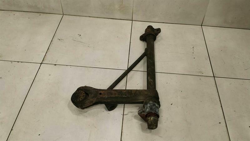 Porsche 911 930 right front wishbone 91134190201 front right handlebar