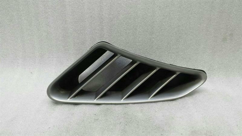 Porsche Boxster 987 RRH Wing Grill 987507475001 Fenders Grille Right.