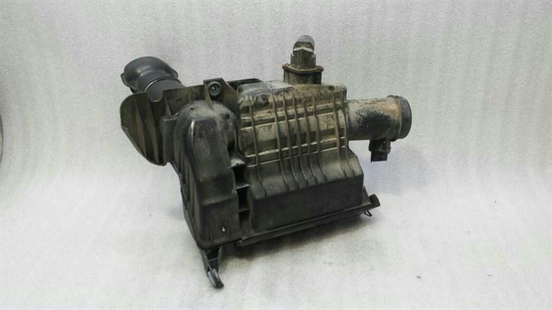 Porsche Boxster 986 Airbox 99611002106 Air Filter Box