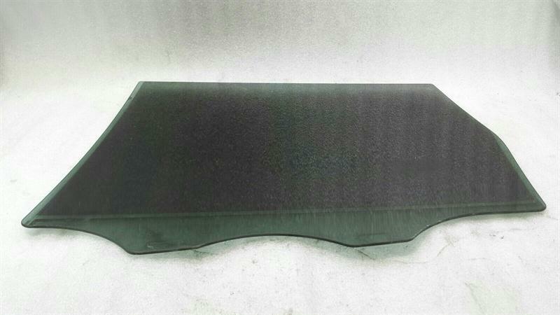 Porsche Cayenne 958 92A rear door glass 95854261206 door window rear right