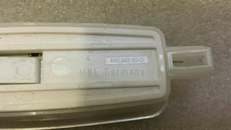 Audi A1 8X Interior Light 6H0947105D Interior Light