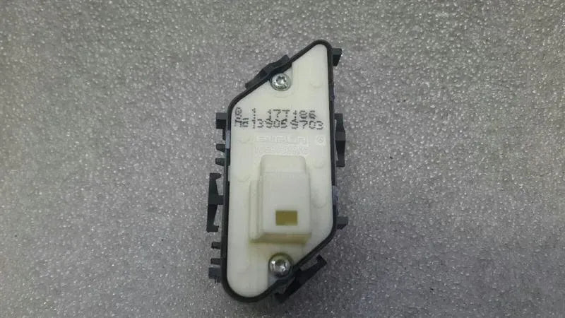 Mercedes E Class W213 Door Lock Switch A2139059703 Door Lock Switch Right