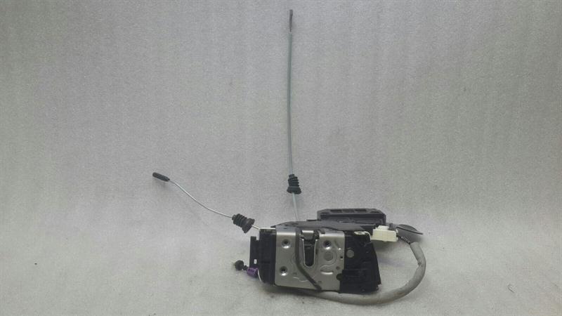 Mercedes A W176 rear left door lock A2047303535 door lock rear left