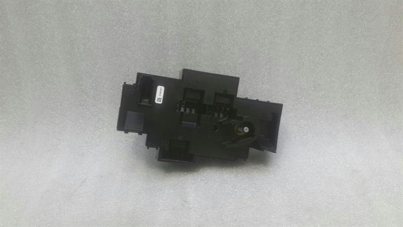 Mercedes C Class W205 Fuse Box A2229063202 Fuse Box OM651 2.1d