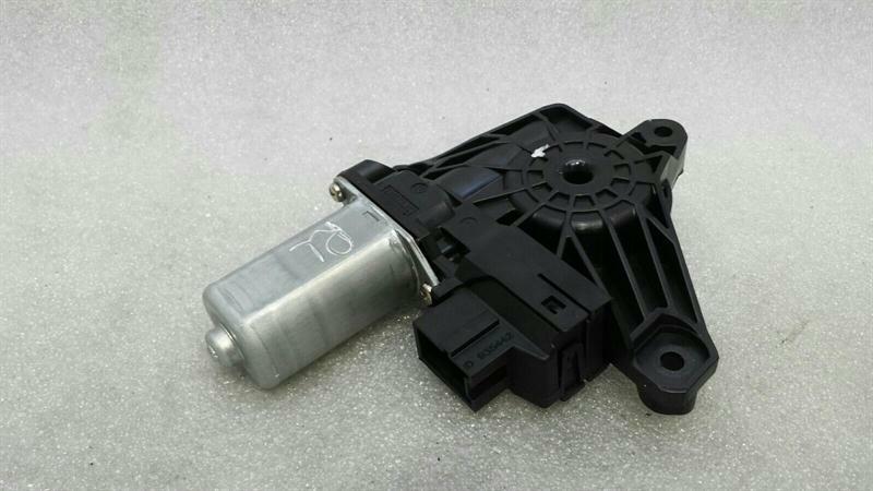 Mercedes GLC X253 door window motor A2059060301 window regulator motor rear left