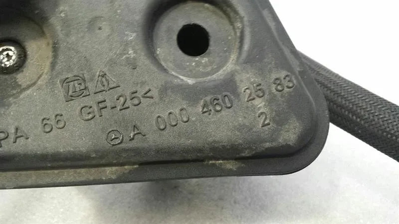 Mercedes W216 W221 Steering Fluid Reservoir A0004602583 Servo Hydraulic Reservoir-