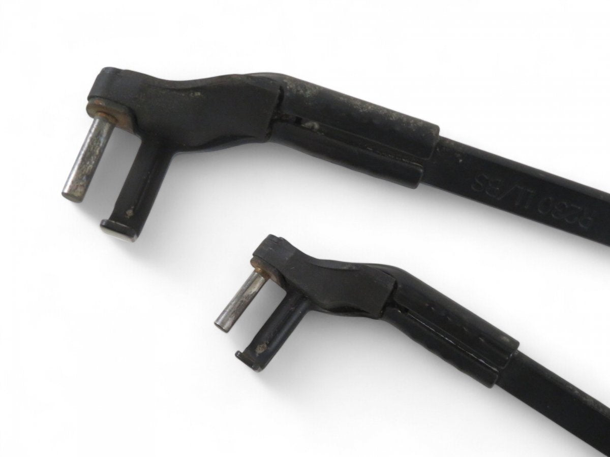 A2308201444 2308201444 A2308201344 2308201344 Windscreen Wiper Arm Right MERCEDES-BENZ SL-CLASS (R230) (2001-2012)