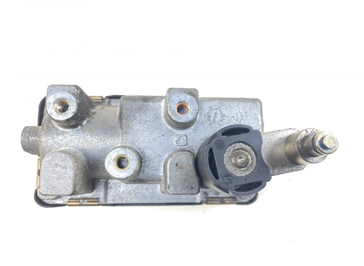 767649 6NW009550 Turbocharger control valve / actuator AUDI Q7 (4L) (2006-2015)