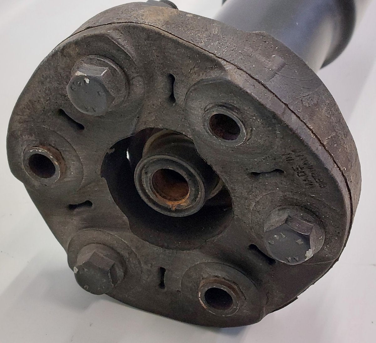 C2Z18109 C2D19082 Propeller Shaft Complete JAGUAR XF (X250, CC9) (2008-2015)