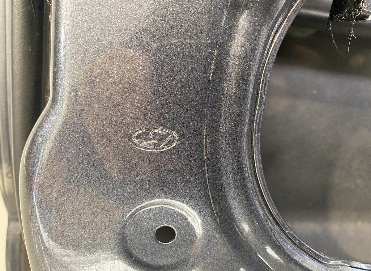 Door Rear Right HYUNDAI TUCSON II / ix35 I (LM) (2009-2017)