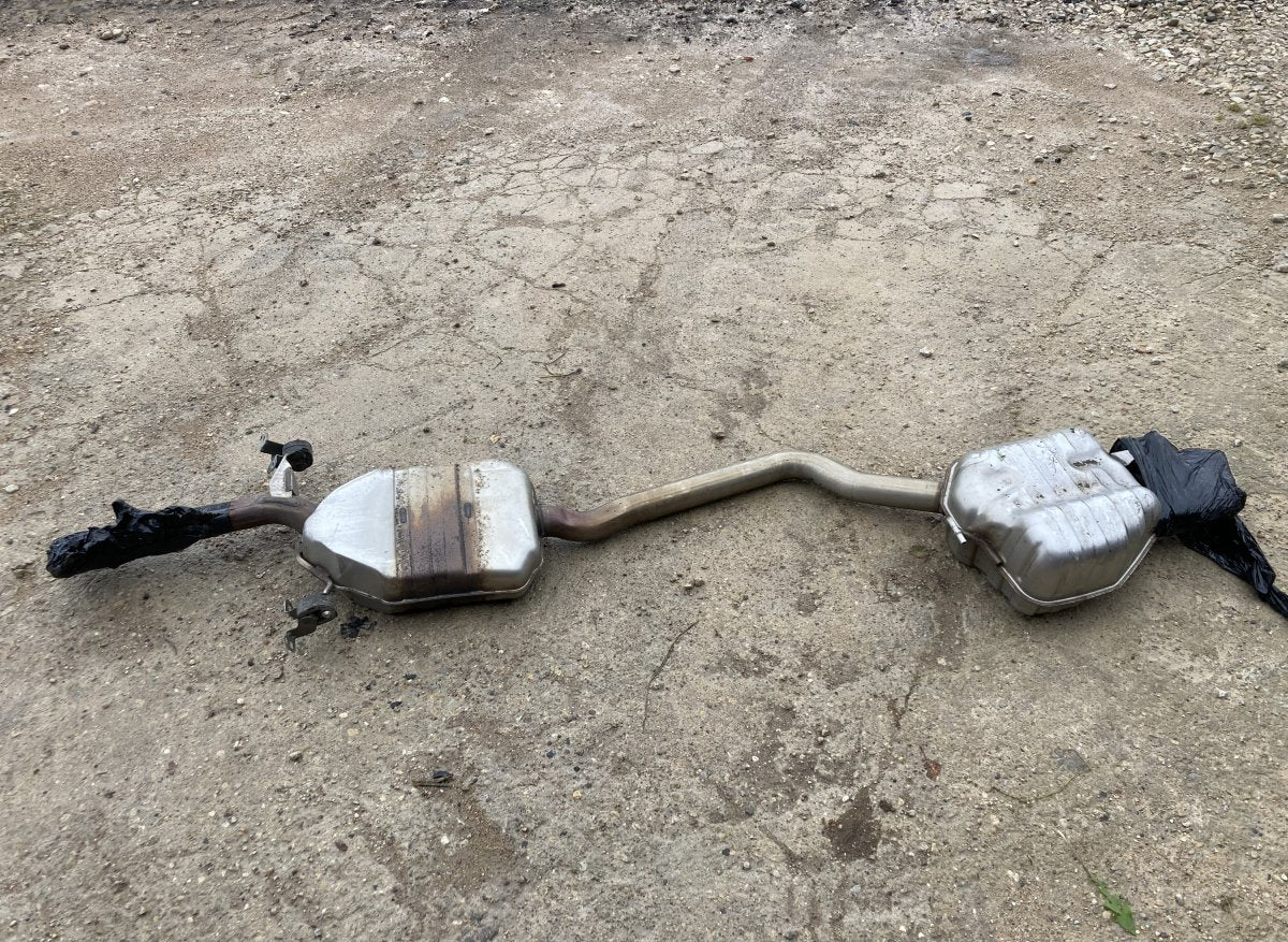 8K0253611 8K0119E 8K0253411 Exhaust rear silencer (muffler) AUDI A4 / A4 ALLROAD (B8) (2007-2015)