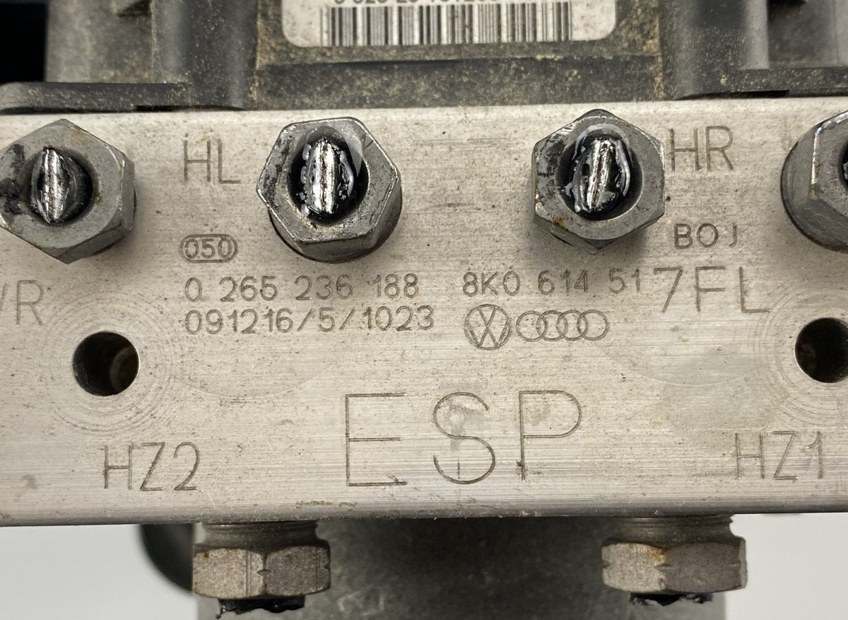 8K0614517FL 8K0907379CA ABS hydraulic unit / pump AUDI A4 / A4 ALLROAD (B8) (2007-2015)