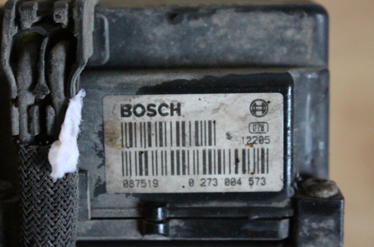 0273004573 ABS Control unit AUDI A4 (B5) (1994-2001)