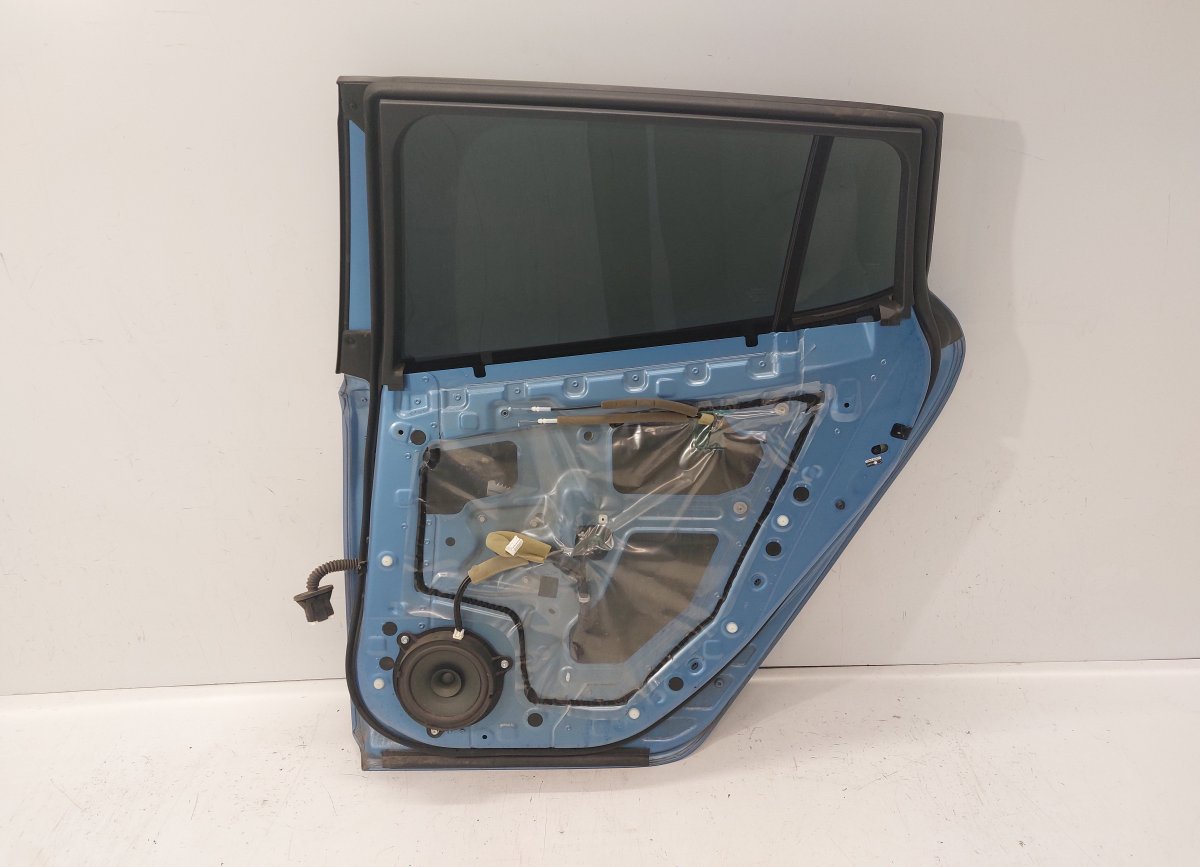 12100661 Door Rear Right NISSAN LEAF I (ZE0) (2010-2017)