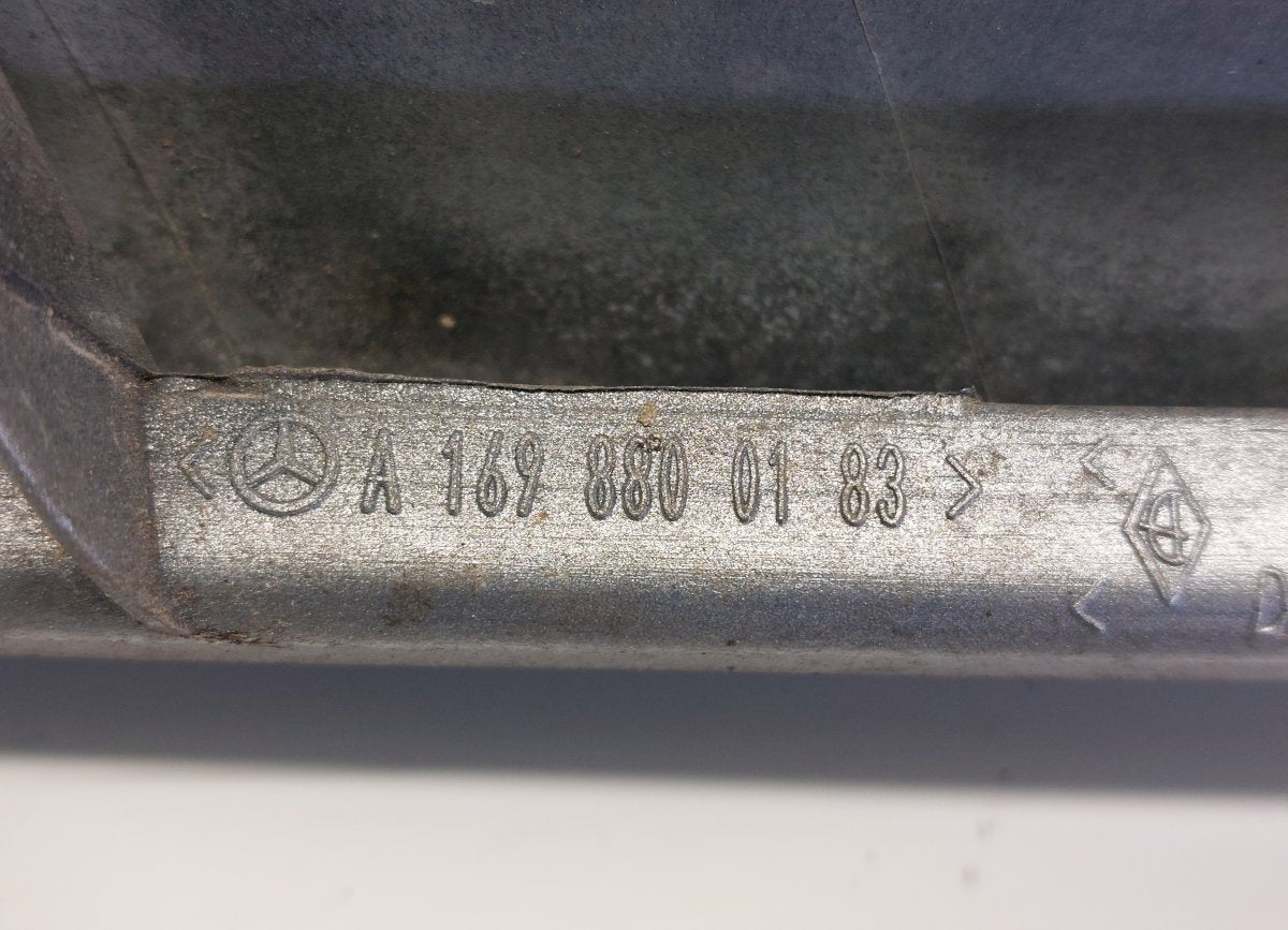 A1698800183 Radiator Grille MERCEDES-BENZ B-CLASS (W245) (2005-2011)